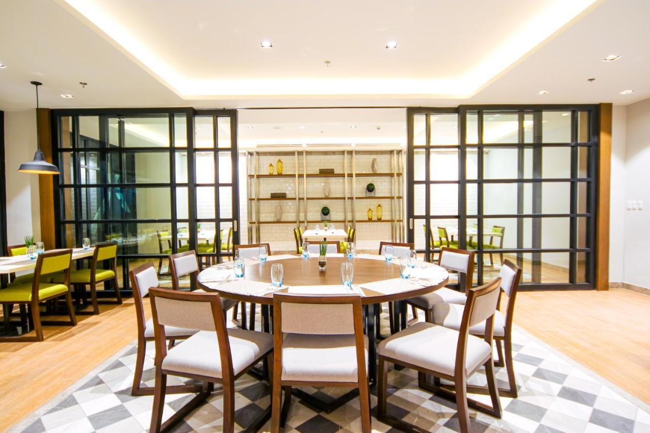 Hotel Lucky Chinatown Binondo Manila Kültér fotó